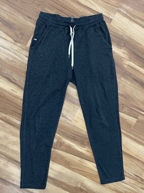 Vuori Ponto Performance Pants Charcoal Heather DreamKnit Men's Size Large V418